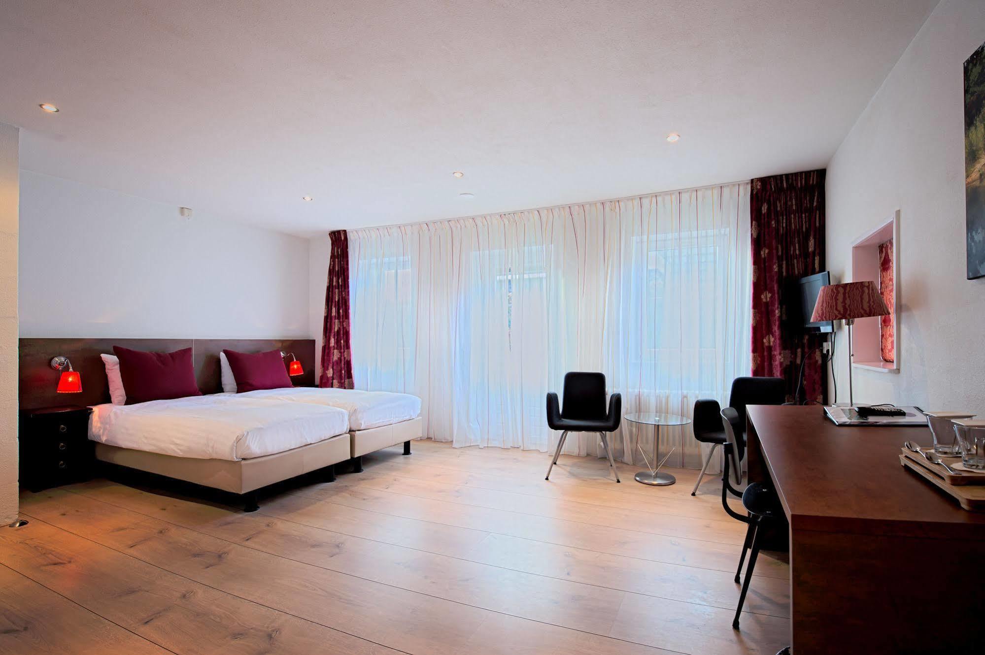 De Loohoeve - Restaurant & Hotel Schoonloo ภายนอก รูปภาพ